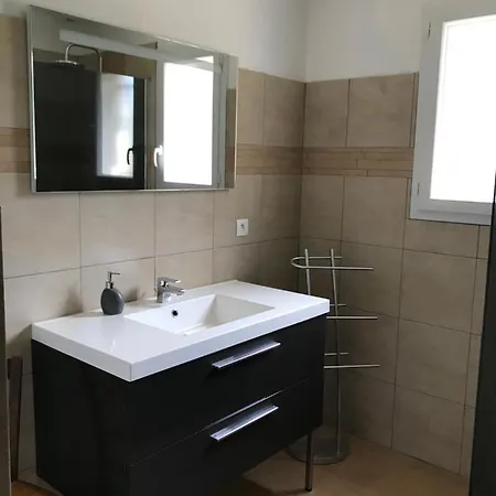 La Rosela De La Cite Bed & Breakfast 3*