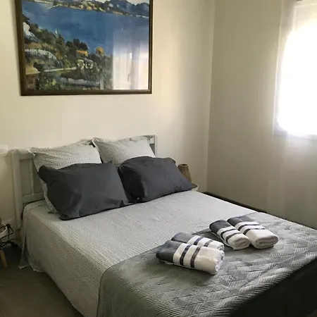 La Rosela De La Cite